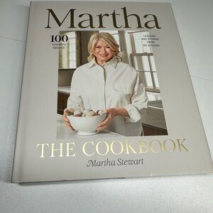 MARTHA STEWART THE COOKBOOK 100 RECIPES Hardcover Brand New!
